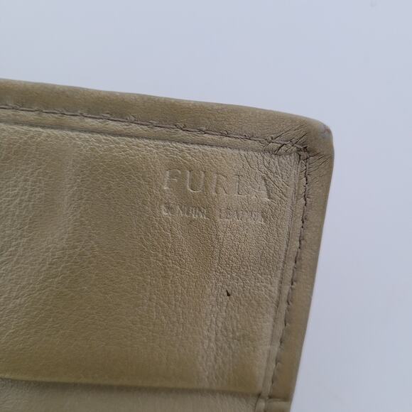 Furla Wallet Large Gathered Soft Geniue Leather Italian Gold Champagne Envelope - Picture 5 of 12
